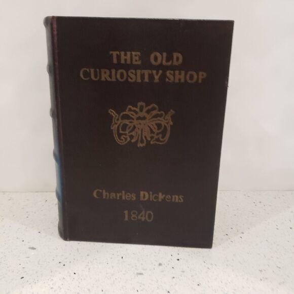 Faux Hideaway Book " The Old Curiosity Shop, by Charles Dickens" - Picture 1 of 16